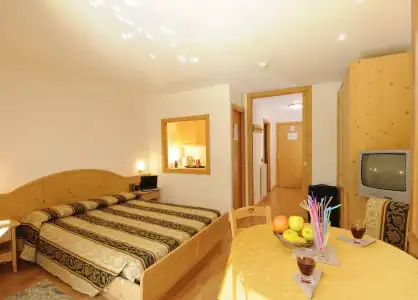 ApartPrincess - 1