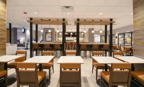Holiday Inn Fredericksburg Conference Ctr, an IHG (Ex. Wingate by Wyndham Fredericksburg) - 26