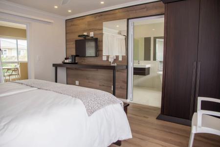 Sea Breeze Guesthouse - 5