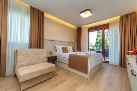 Luxury Apartments Queen - 10