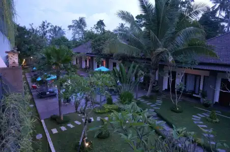 Ubud Raya Resort - 42