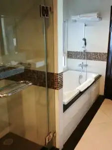 August Suites - 93
