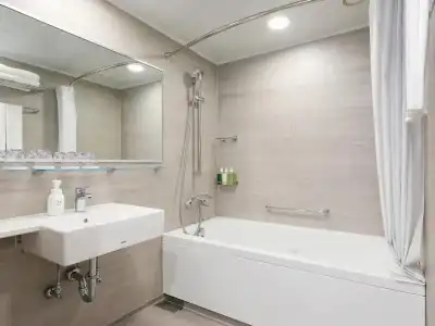 DEL style Osaka Shin Umeda by Daiwa Roynet - 9