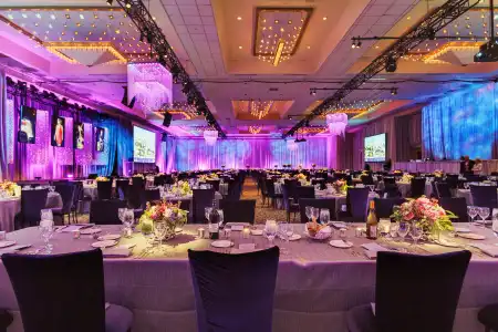 Sheraton Grand Seattle - 23