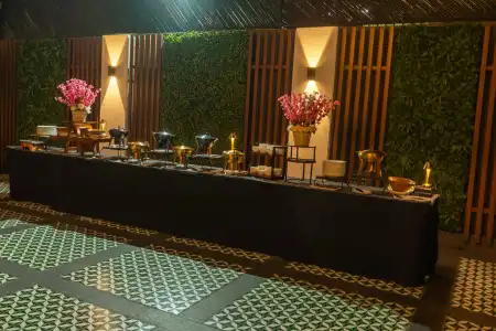 Park Inn by Radisson New Delhi Lajpat Nagar - 1