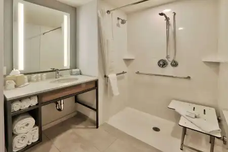 Hilton Garden Inn Albuquerque / Journal Center - 61