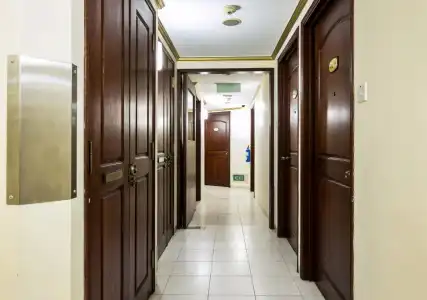 81 Chinatown - 11
