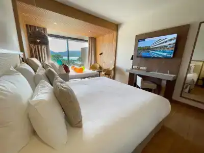Golden Tulip Porto Vecchio - 1