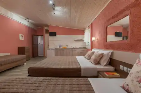 Ouzas luxury - 88