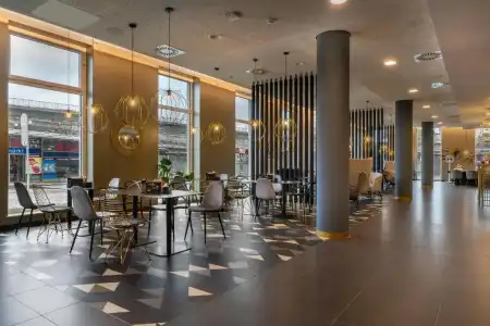 Holiday Inn - the niu, Ridge Halle Central Station by IHG - 8