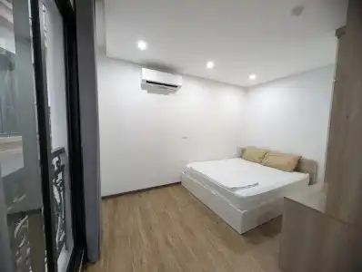Era Apartment Lac Long Quan - 4