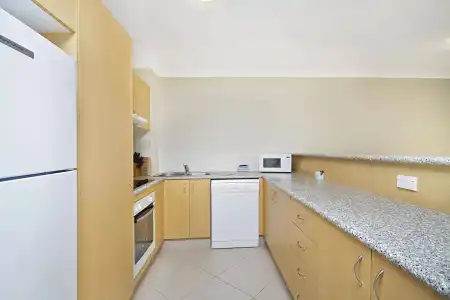 Golden Riviera Beach Resort - 25
