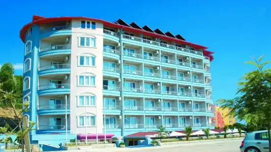 Eva Beach - 31