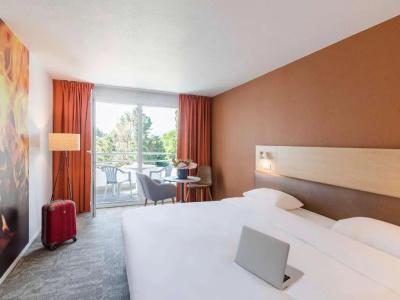 Ibis Styles Aix-les-Bains Domaine de Marlioz - 44