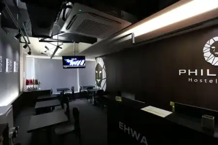 Philstay Ehwa Boutique - Female Only - 20