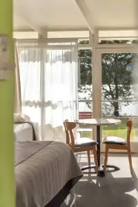 Riverfront Motel & Restaurant - 36