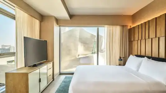 Conrad Los Angeles - 39