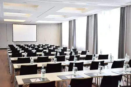 Radisson Blu Park & Conference Centre - 35