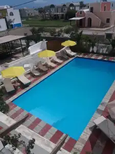 Santorini Breeze - 19