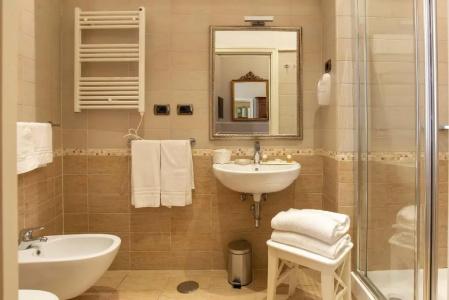 I TRE MOSCHETTIERI - D' ARTAGNAN Luxury Guest House - 33