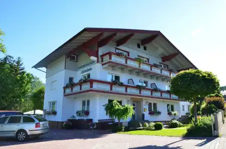 Lindenheim Appartements KG - 0
