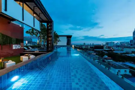 SureStay Plus by Best Western T Pattaya - 48