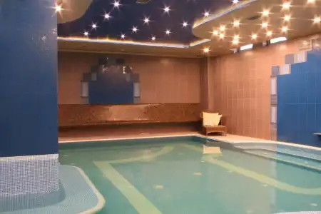 Golden Ball Club & Fitness - 17