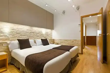& Apartments Travessera - 103
