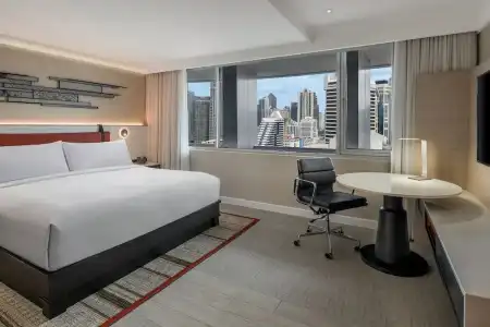 DoubleTree by Hilton Bangkok Ploenchit - 50