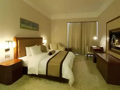 Yihao International - 21