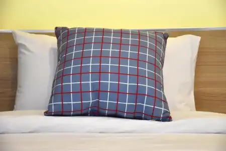 Tuck Me iN - 61