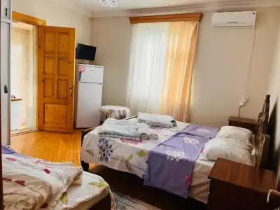 Dato's GuestHouse - 18