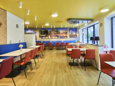 B&B Frankfurt-Hbf - 18