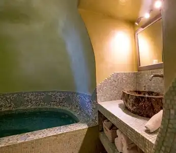 Above Blue Suites - 127
