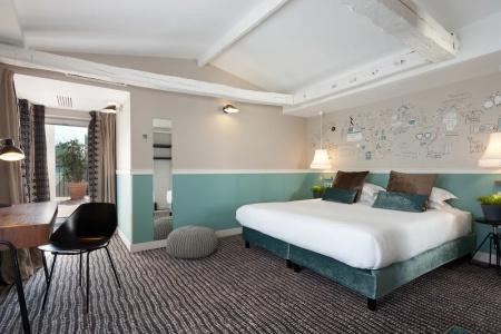 Hôtel Les 3 Poussins - 31