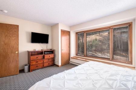 Woodlands on Fall River - 42