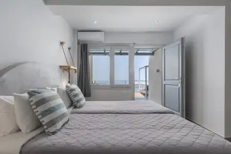 Gizis Cliffside Suites - 4