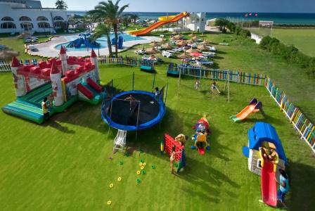 Le Soleil Bella Vista Resort - 13