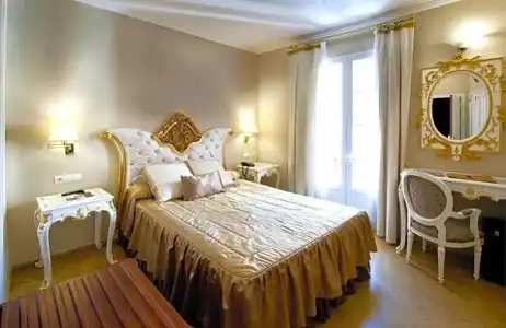 Adriano Boutique Sevilla - 79