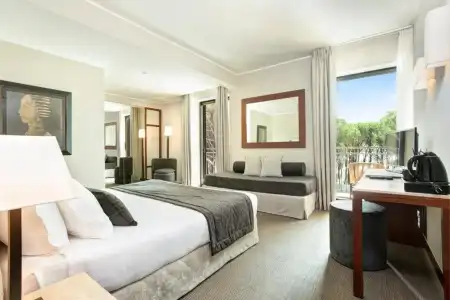 Bellevue & Resort - 181