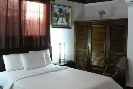 La Maison - 13