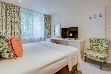 City Boutique Inn - 65
