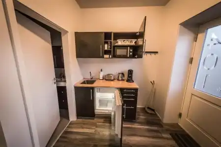 Bakki Apartments & Hostel - 140