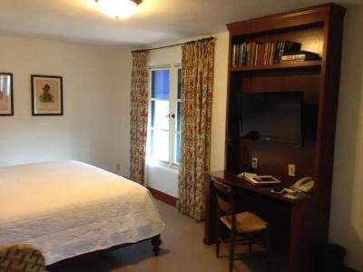 Arizona Inn - 2