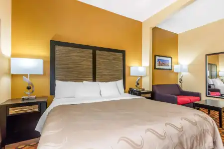 Quality Inn & Suites Montgomery East Carmichael Rd - 35