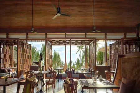 The Ritz-Carlton, - 16