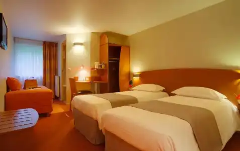 Hôtel Kyriad Rennes Nord - 60