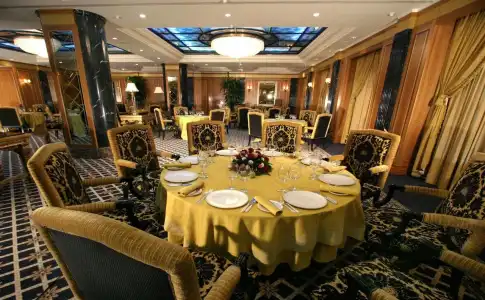 Donbass Palace - 18
