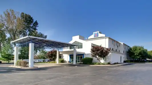 Motel 6 Springfield, IL - 14
