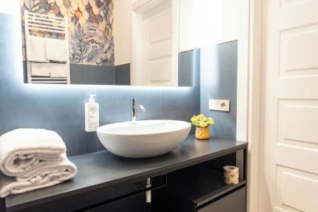 Adelaide Suite Dreams - 57